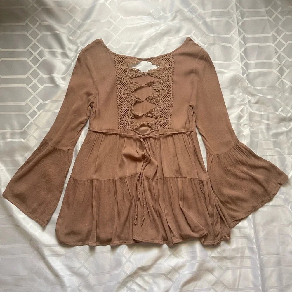 Noble U Lace Trim Bell Sleeve Peplum Top Brown Women's Small